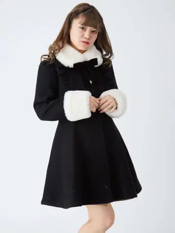 Ank Rouge 프론트 프릴 도리 코트