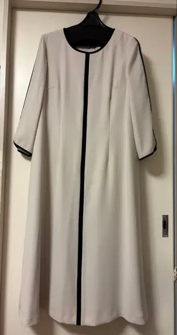 백 플리츠 원피스