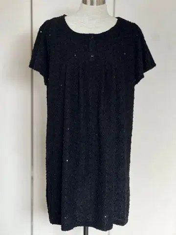 [ a.v.v standard ] 빅 사이즈 벌룬 소매 원피스 스팽글