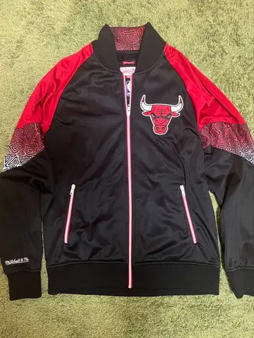 시카고 불스 Mitchell & Ness 트랙 자켓 S