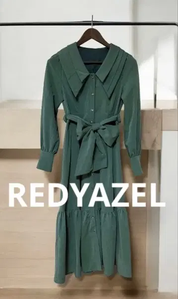 REDYAZEL 세일러 칼라 티어드 원피스