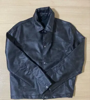 ZARA 그라데이션 페이크 가죽 자켓