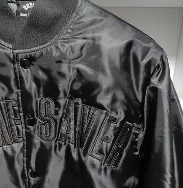 ICE BAHN 블랙 x 블랙 S 바시티 자켓 RHYME SAVER