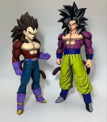 드래곤볼 출진 손오공 & 베지터 이차원 채색 리페인트 세트