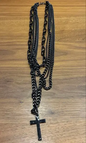 로자리오 블랙 크로스 체인
