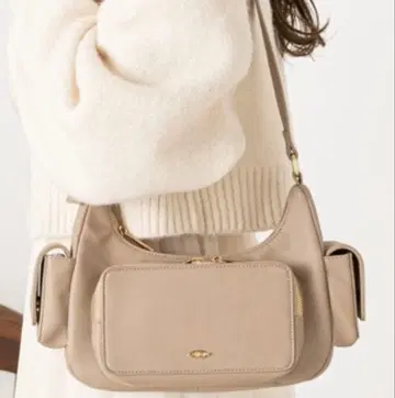 [ 즉시 구매 환영 ] Chico 숄더백