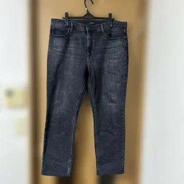 유니클로 다크 데님 슬림 스트레이트 데님 팬츠 여성용 34