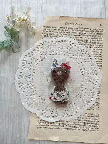 해외 인기 작가님 작은 봉제 인형 토끼 핸드메이드 앤티크 레이스