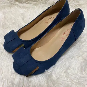 새상품급 OLIVE des OLIVE 네이비 웨지솔 펌프스 버클