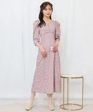 플라워 도트 파이핑 플레어 원피스 PNK