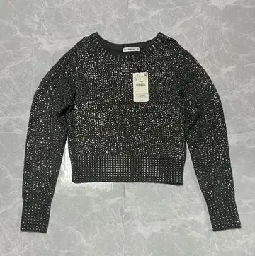 택 포함 새상품 ZARA 비즈 장식 그레이 니트 스웨터 큐빅 L