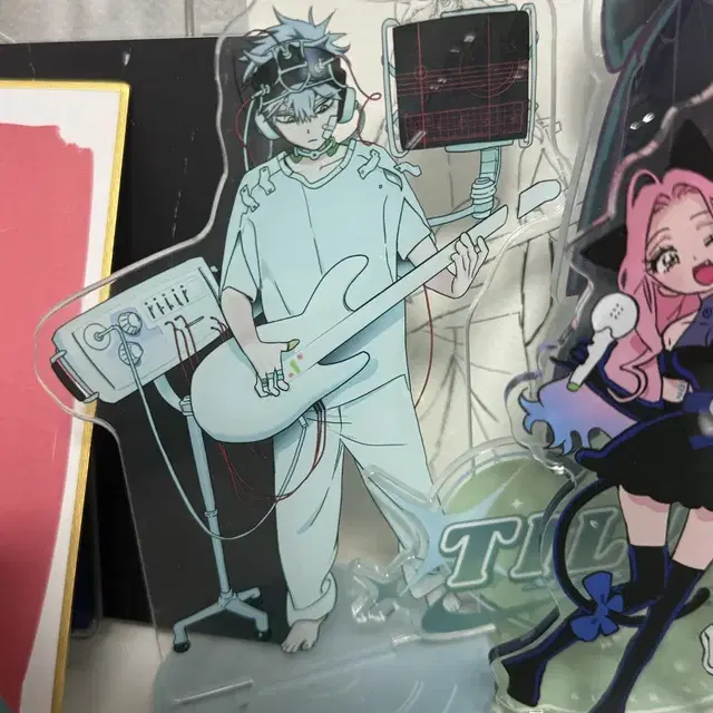 에이스테 틸 아크릴 스탠드