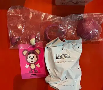 Disney Mickey Remixed: Mickey Meets