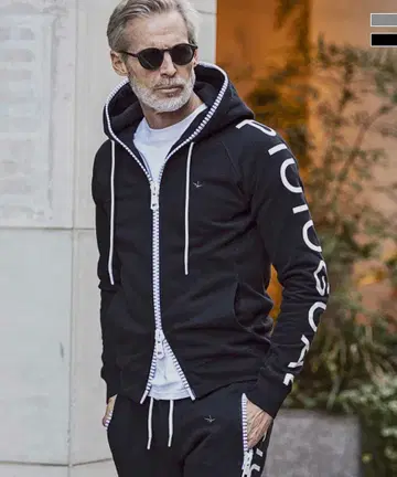 1PIU1UGUALE3 RELAX 우노피우 후드티