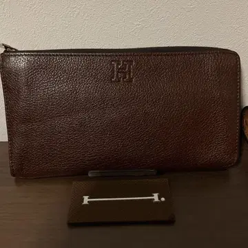 개점 세일 미사용 새상품급 히로후 가죽 로고 엠보싱 클러치백 2