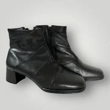 블랙 가죽 양가죽 부츠 중간 힐 지퍼 포함 24.0cm EEE