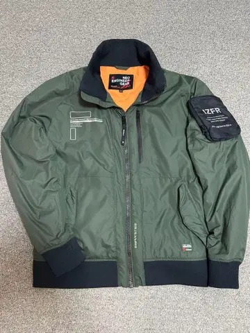 아이즈 프론티어 9410 플라이트 방한 자켓 사이즈 M