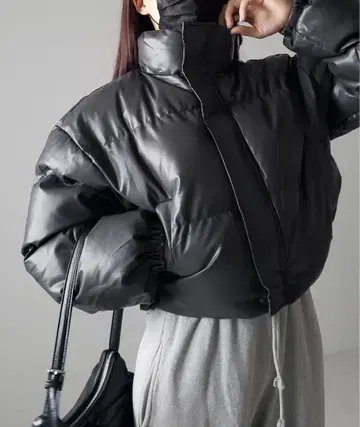 다운 자켓 블랙 숏 기장