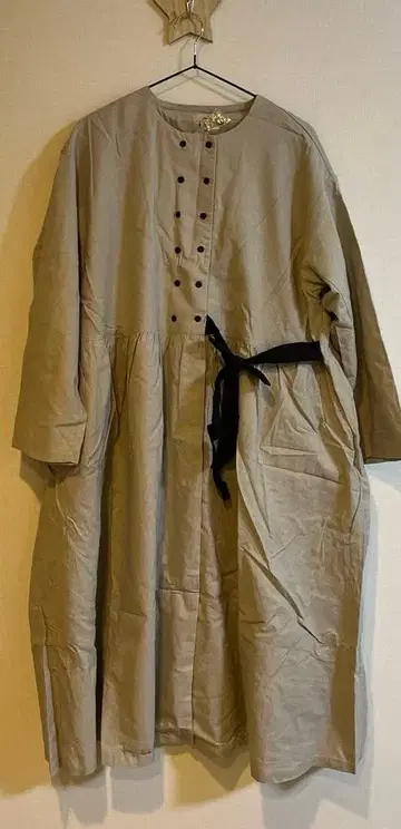 택 포함 새상품! 배색 리본 더블 버튼 코트