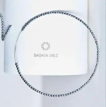 SASKIA DIEZ CITYSHOP 후프 귀걸이