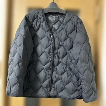 유니클로 릴랙스 울트라 라이드 다운 자켓 블랙 XL