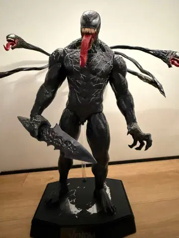 핫토이즈 베놈 보너스 부품