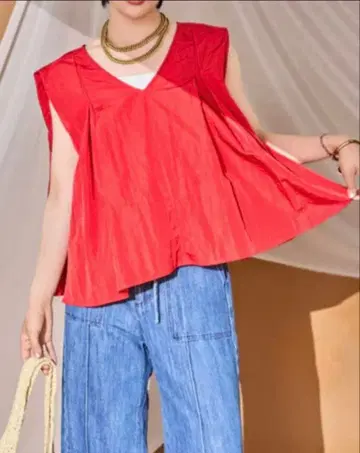 [새상품급] 이치용 147 탱크탑 블라우스 레드 빨간색