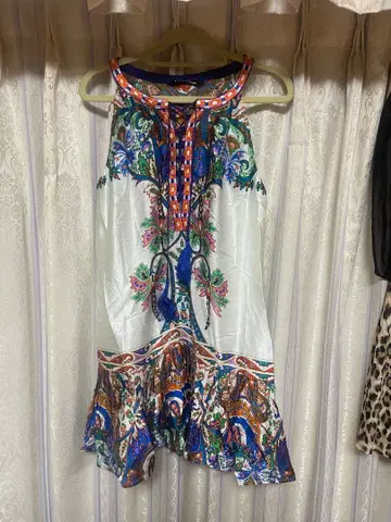 KAS NEW YORK 슬리브리스 미니 원피스 구제 의류