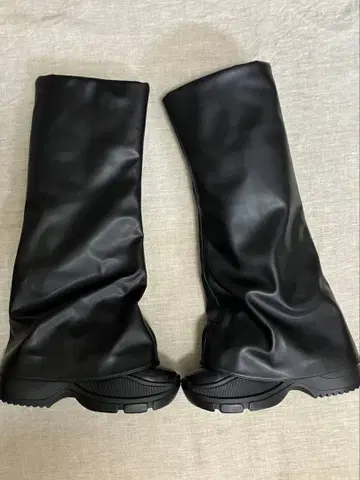 yello 롱 부츠 통굽 6cm 블랙 S 사이즈