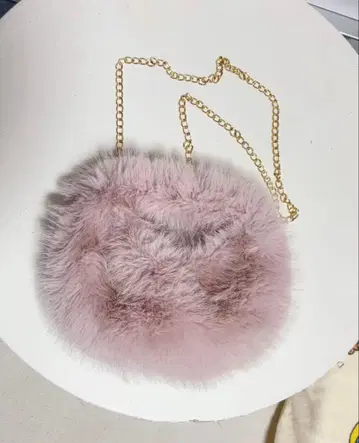 핑크 퍼 숄더백