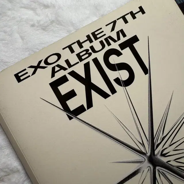 엑소 EXO 7집 앨범 EXIST 포토북 E ver.