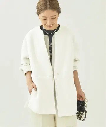 Plage 플라주 스펀지 크루넥 코트