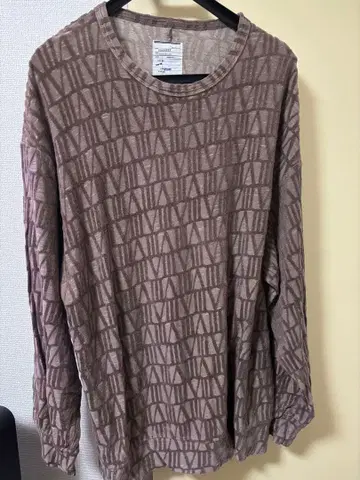 SHAREEF 브라운 긴팔 티셔츠