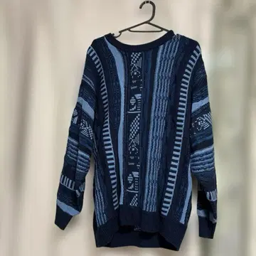 어반 리서치 니트