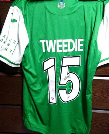 Lia Tweedie 여자 축구 지급품 유니폼 친필 사인 포함