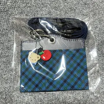 새상품급 familiar 파미리아 네임 홀더 그린 계열 체크 패스 케이스