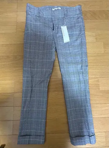 그레이 체크 무늬 캐주얼 팬츠