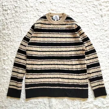 새상품급 어반 리서치 울 캐시미어 케이블 짜임 니트 보더 L