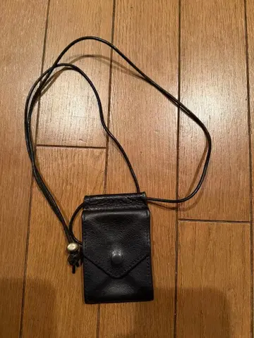 Hender Scheme 블랙 가죽 코인 케이스