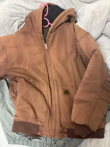 브라운 후드 부착 자켓