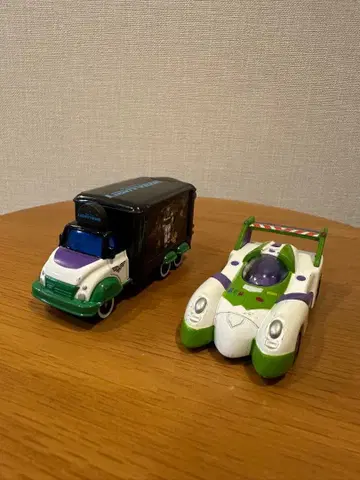 토미카 버즈 라이트이어 미니카 2개 세트