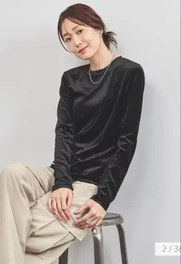 유나이티드 애로우즈 벨로아 롱 슬리브 티셔츠 블랙