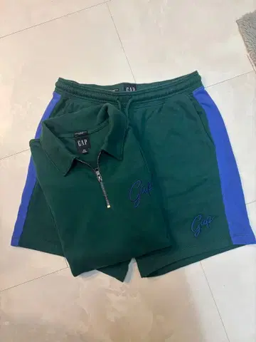 GAP 반팔, 하프 팬츠 셋업