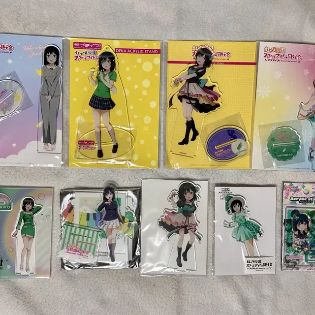 러브라이브 니지동 니지가사키 미후네 시오리코 아크릴스탠드