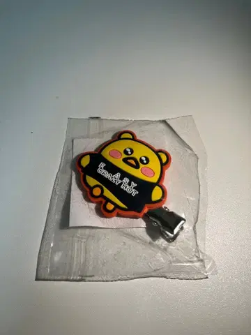 르세라핌 캡슐 토이 은채 헤어 클립