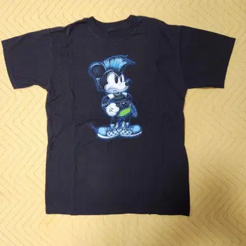 Disney 미키 T셔츠 M 사이즈 블랙