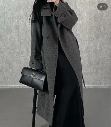 그레이 롱 코트