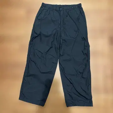 유니클로 C 와이드 파라슈트 팬츠 블랙 XL