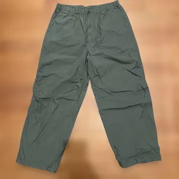 유니클로C 와이드 파라슈트 팬츠 올리브 XL