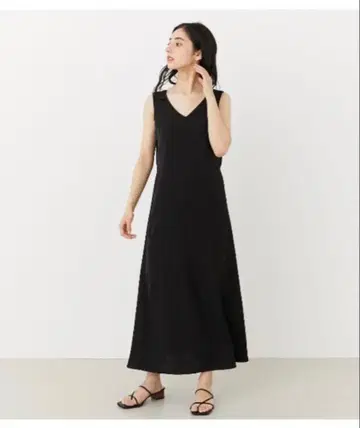 리엔다 백 오픈 이지 원피스 블랙